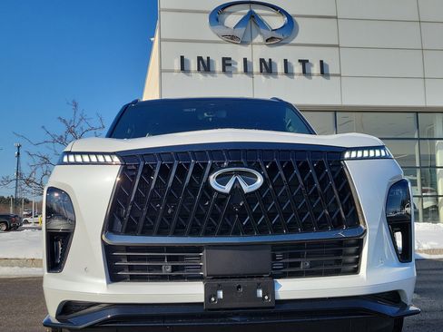 New 2026 INFINITI QX80 4WD w/ Sport Exterior Package image 10