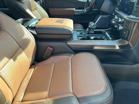 Used 2024 Ford F150 King Ranch w/ FX4 Off-Road Package image 23