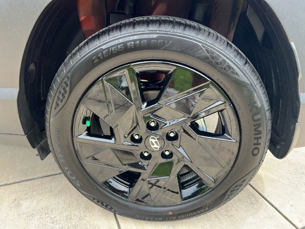 Certified 2026 Hyundai Kona SEL Sport FWD image 14