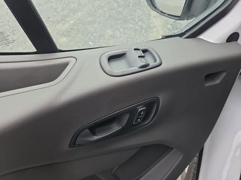 New 2026 Ford Transit 250 148 Medium Roof image 16