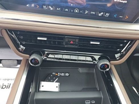 New 2026 Chevrolet Suburban High Country image 45