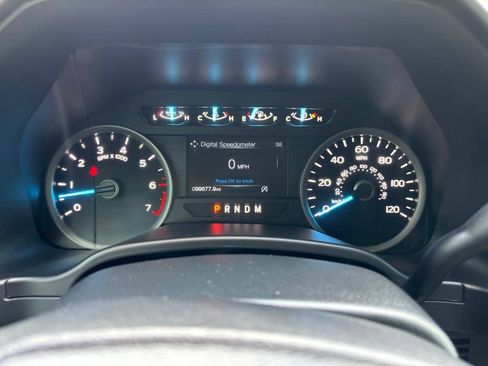 Used 2020 Ford F150 XLT w/ Equipment Group 302A Luxury AWD/4WD image 29