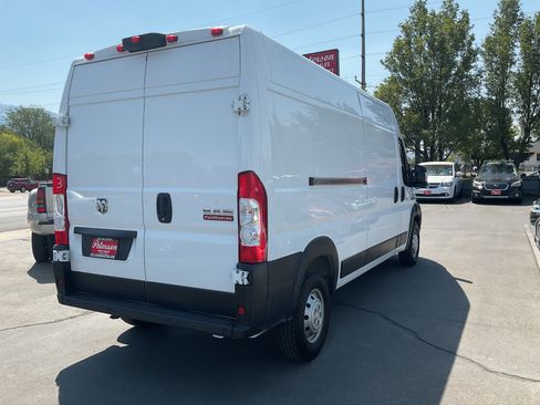 Used 2021 RAM ProMaster 2500 FWD image 6
