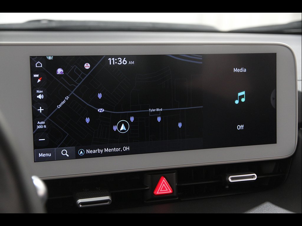 Certified 2023 Hyundai Ioniq 5 SEL AWD/4WD image 11