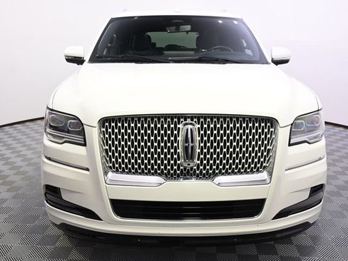 Certified 2022 Lincoln Navigator Reserve w/ Monochromatic Package image 10