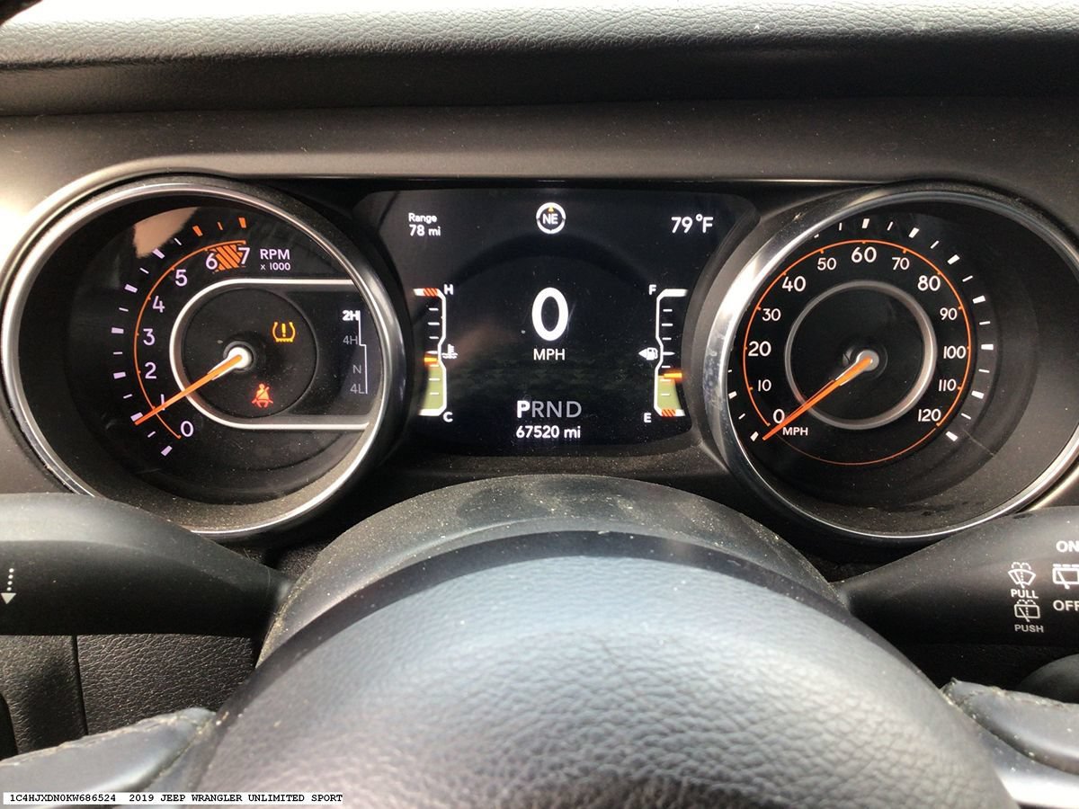 Used 2019 Jeep Wrangler Unlimited Sport S AWD/4WD image 13