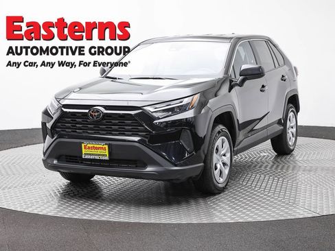 Used 2025 Toyota RAV4 LE FWD image 1