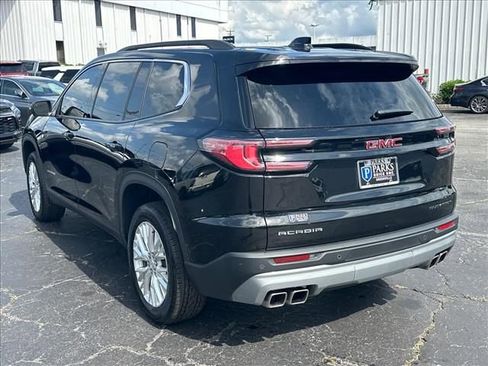 Certified 2024 GMC Acadia Elevation w/ Luxury Package FWD image 8