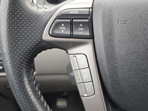 Used 2017 Honda Odyssey EX-L image 19