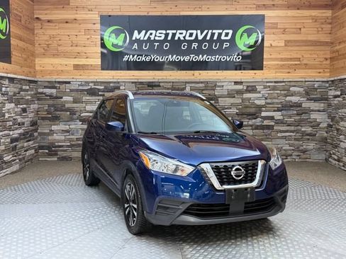 Used 2020 Nissan Kicks SV FWD image 2
