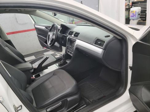 Used 2012 Volkswagen Passat 2.5 SE image 13