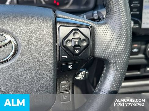 Used 2023 Toyota 4Runner TRD Off-Road Premium w/ Moonroof Package AWD/4WD image 30