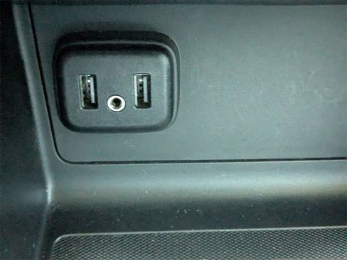 Certified 2022 Chevrolet Colorado LT image 19