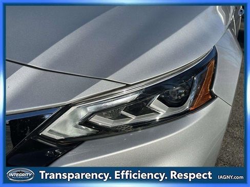 Certified 2022 Nissan Altima 2.5 SV image 9