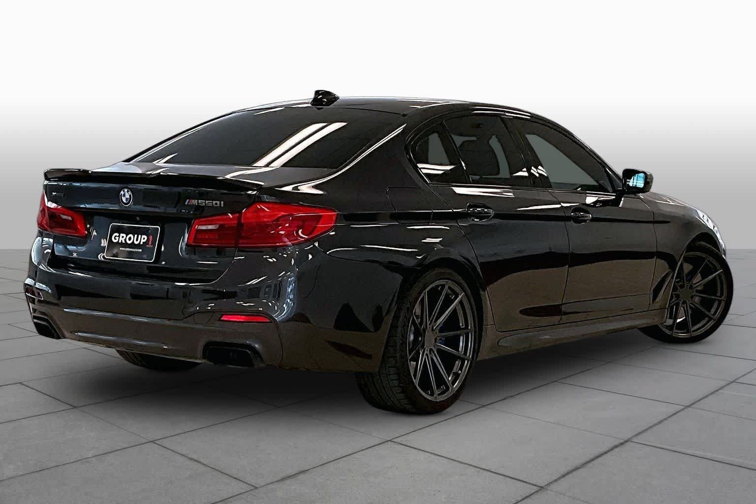 Used 2019 BMW M550i xDrive AWD/4WD image 12