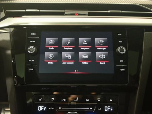 Used 2023 Volkswagen Arteon SEL Premium image 28