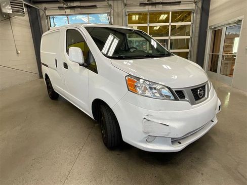Used 2021 Nissan NV200 SV w/ Back Door Glass Package image 7