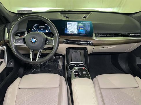 Used 2023 BMW X1 xDrive28i w/ M Sport Package image 25