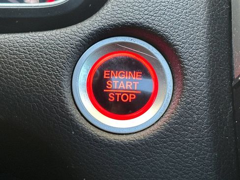 Used 2018 Honda CR-V Touring image 21
