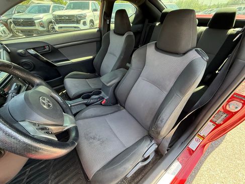Used 2015 Scion tC FWD image 15