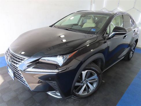 Used 2018 Lexus NX 300 AWD w/ Premium Package image 4