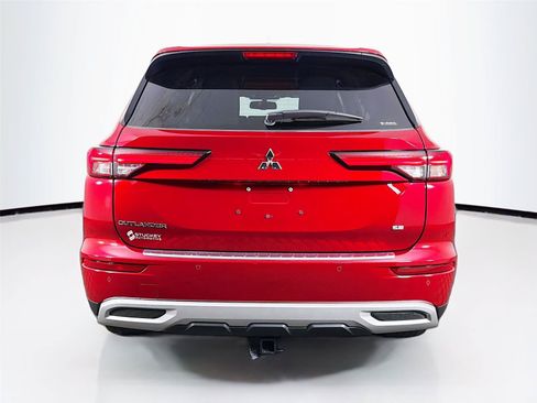 Used 2024 Mitsubishi Outlander SE AWD/4WD image 10