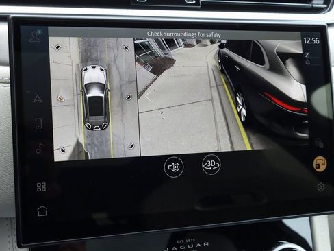 Used 2026 Jaguar F-PACE R-Dynamic S image 29