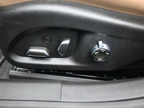 Used 2026 Cadillac CT5 Premium Luxury image 33