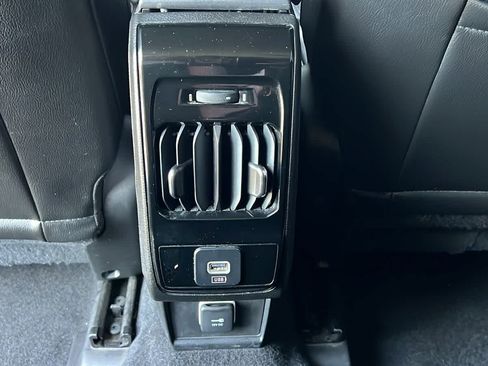Used 2022 Jeep Compass Limited AWD/4WD image 25