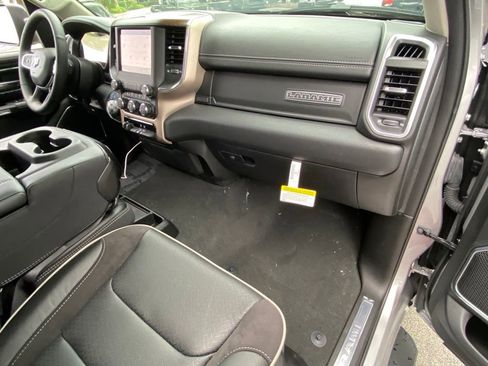 Certified 2022 RAM 1500 Laramie image 14