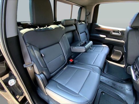Used 2024 GMC Sierra 1500 Denali w/ Denali Reserve Package AWD/4WD image 20