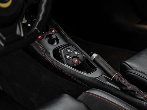 Used 2020 Lotus Evora RWD image 66