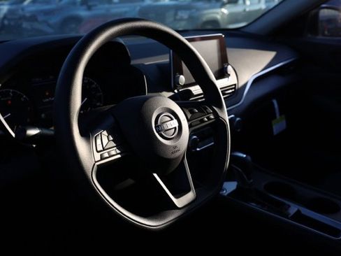 New 2025 Nissan Altima 2.5 S image 14