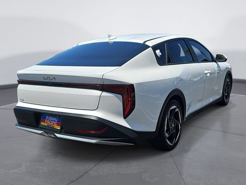 Used 2025 Kia K4 EX FWD image 3