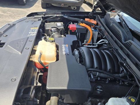 Used 2018 Chevrolet Silverado 1500 LT w/ LT Eassist Package image 31