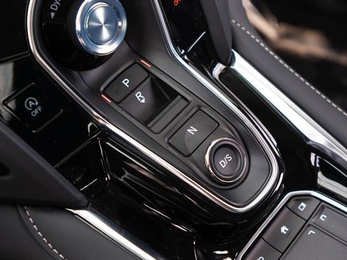 Certified 2025 Acura RDX SH-AWD w/ Technology Package image 33