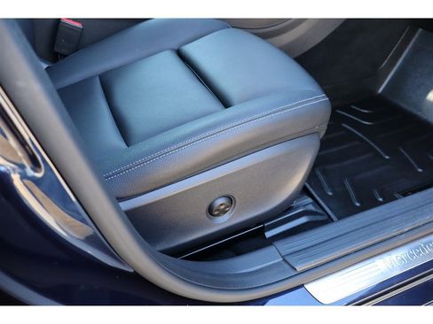 Used 2017 Mercedes-Benz GLA 250 4MATIC image 15