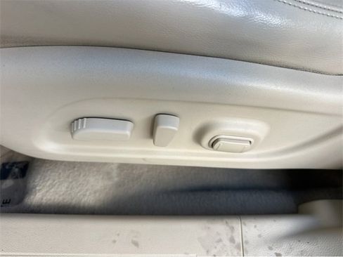 Used 2015 Nissan Murano SL image 34