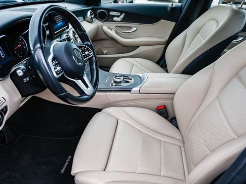 Used 2019 Mercedes-Benz C 300 Sedan image 18