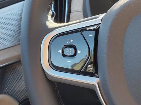 New 2026 Volvo XC90 B6 Ultra w/ Protection Package Premier image 19