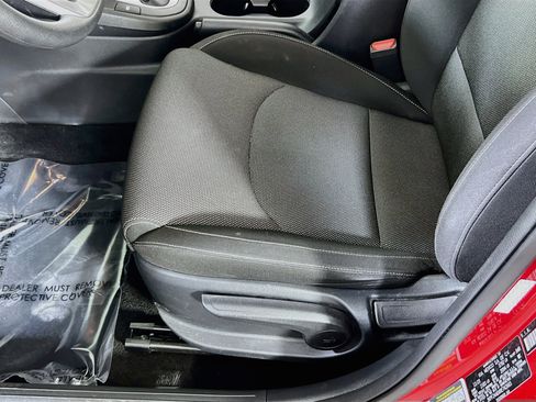 Used 2024 Kia Forte LXS w/ LXS Technology Package FWD image 18
