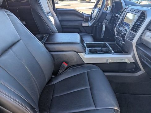Used 2020 Ford F250 Lariat w/ Lariat Value Package AWD/4WD image 11