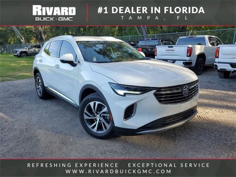 Used 2021 Buick Envision Essence image 1