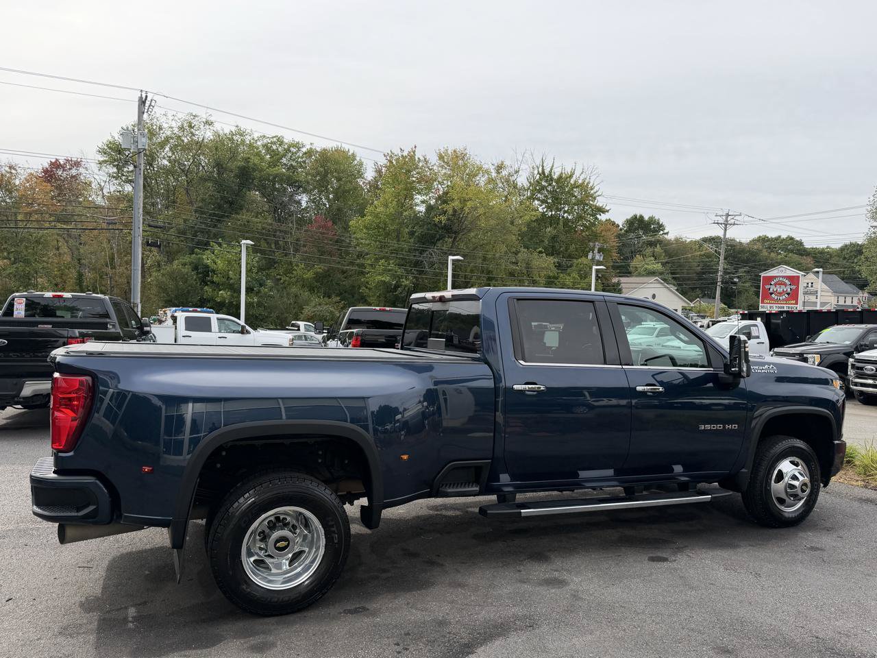 Used 2021 Chevrolet Silverado 3500 High Country w/ Snow Plow Prep/Camper Package AWD/4WD image 5