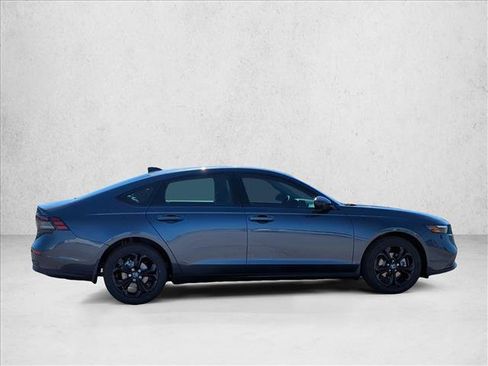 New 2025 Honda Accord SE image 5