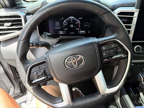 Used 2023 Toyota Tundra Platinum AWD/4WD image 16