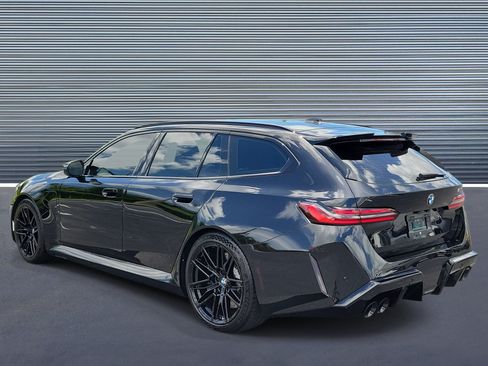 Used 2025 BMW M5 Touring AWD/4WD image 4