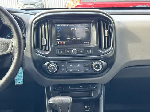 Used 2019 Chevrolet Colorado W/T AWD/4WD image 18