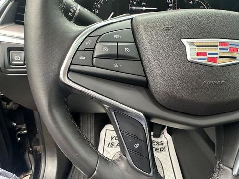 Used 2017 Cadillac XT5 Luxury w/ LPO, Wheel Lock Package AWD/4WD image 32
