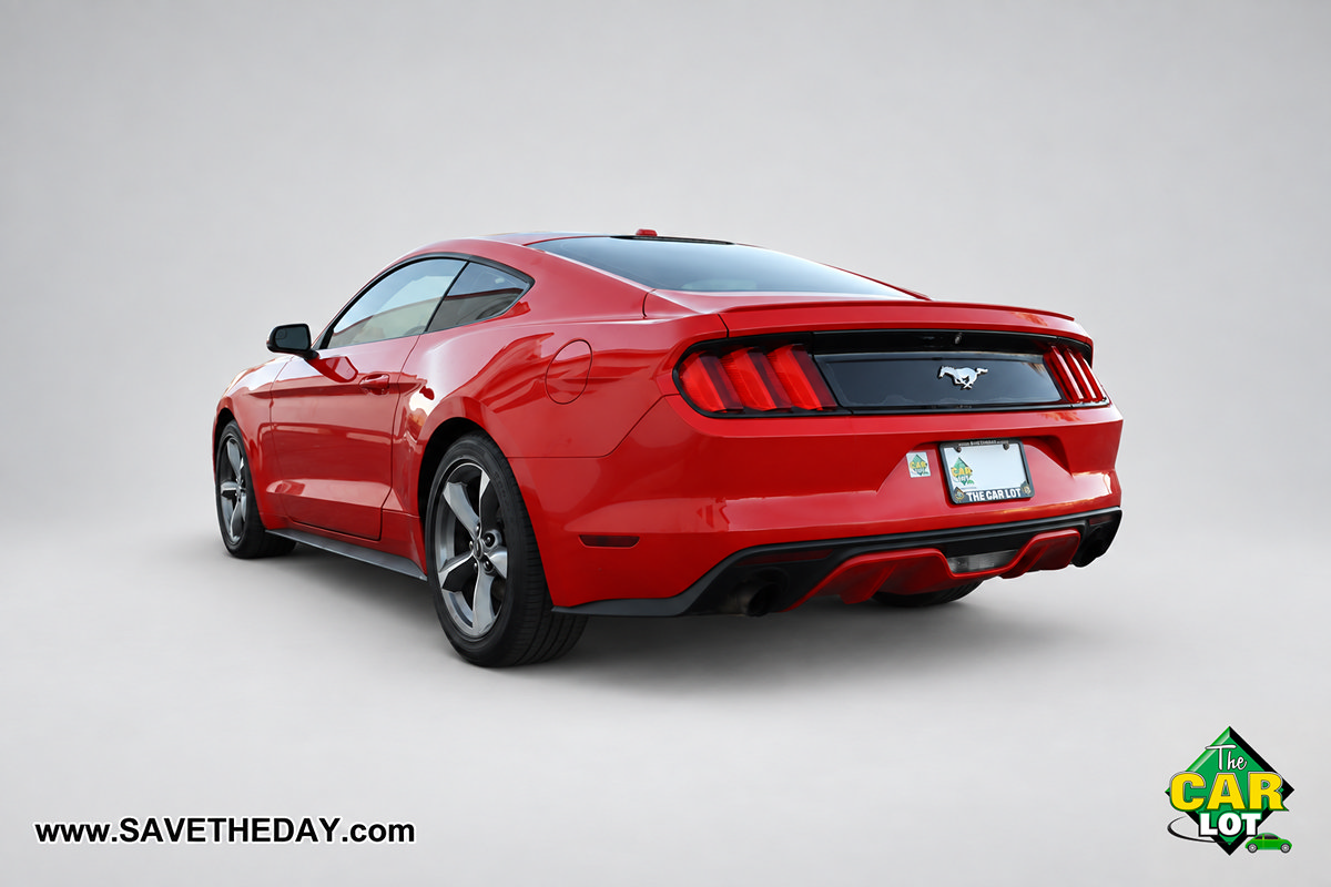 Used 2015 Ford Mustang Premium RWD image 6